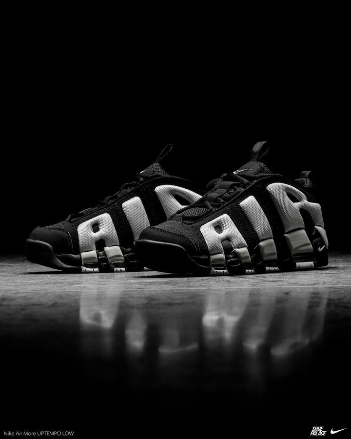 Nike Air More Uptempo Low .