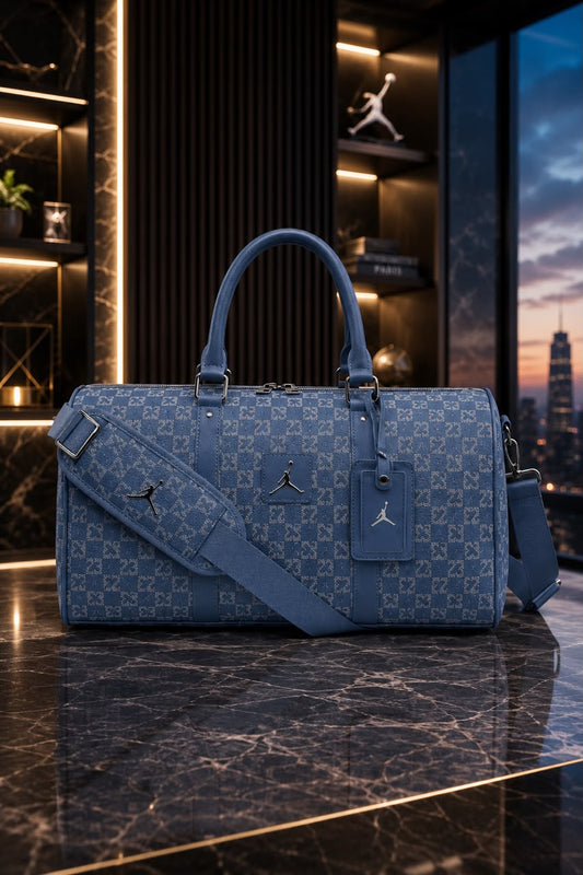 Jordan Monogram Denim Duffle Bag | Colección Accesorios Jordan