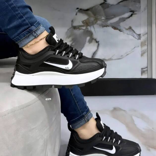 Nike Zoom Bella 6 "Black/White