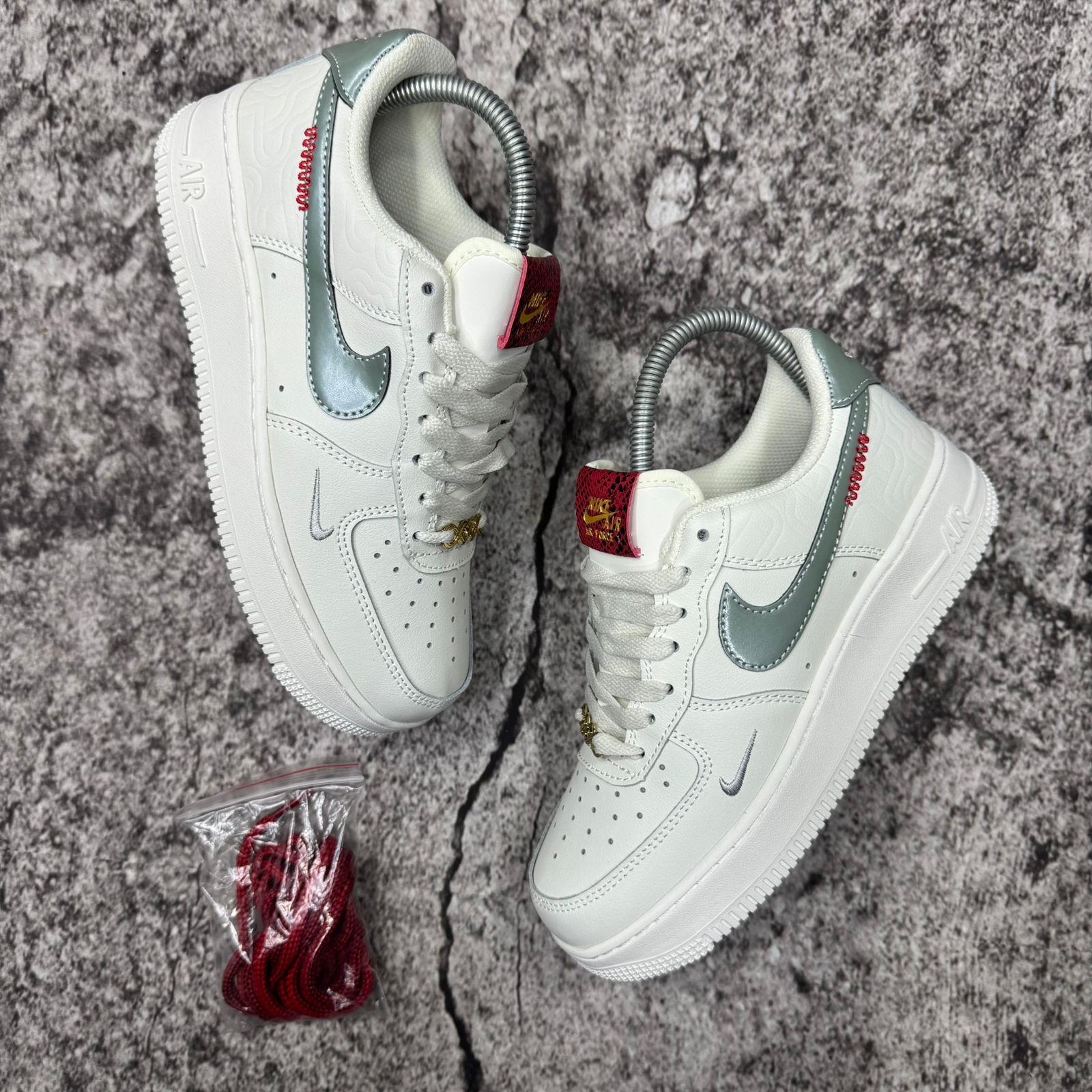 Nike Air Force 1 - Image 6