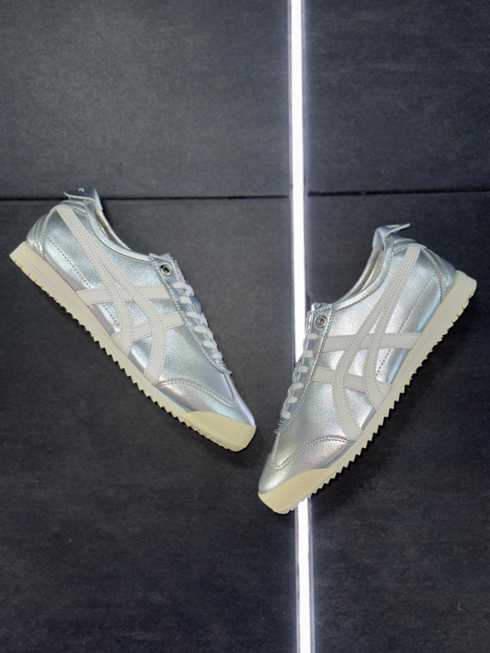 Onitsuka Tiger Mexico 66 SD - Image 2