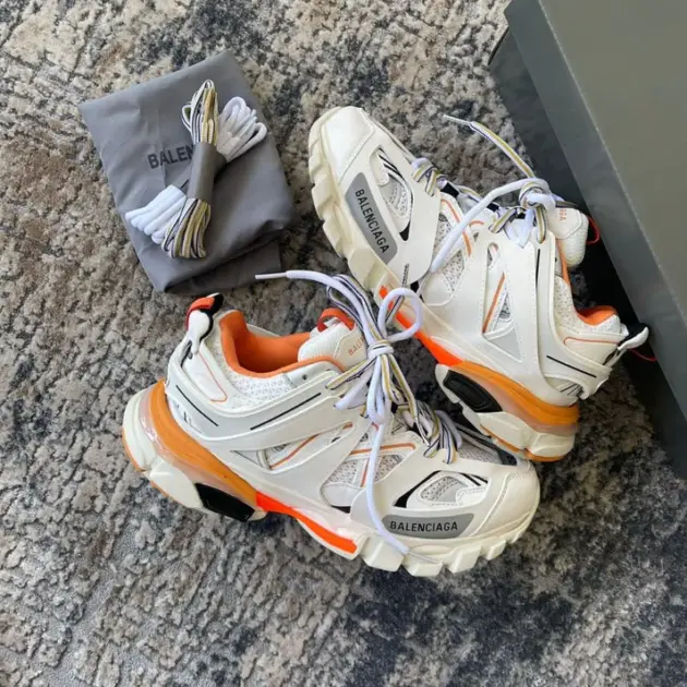 Balenciaga Track